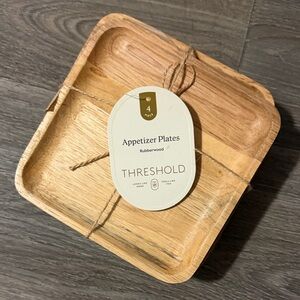 Threshold 100% Wood Appetizer Plates (Set of 4)